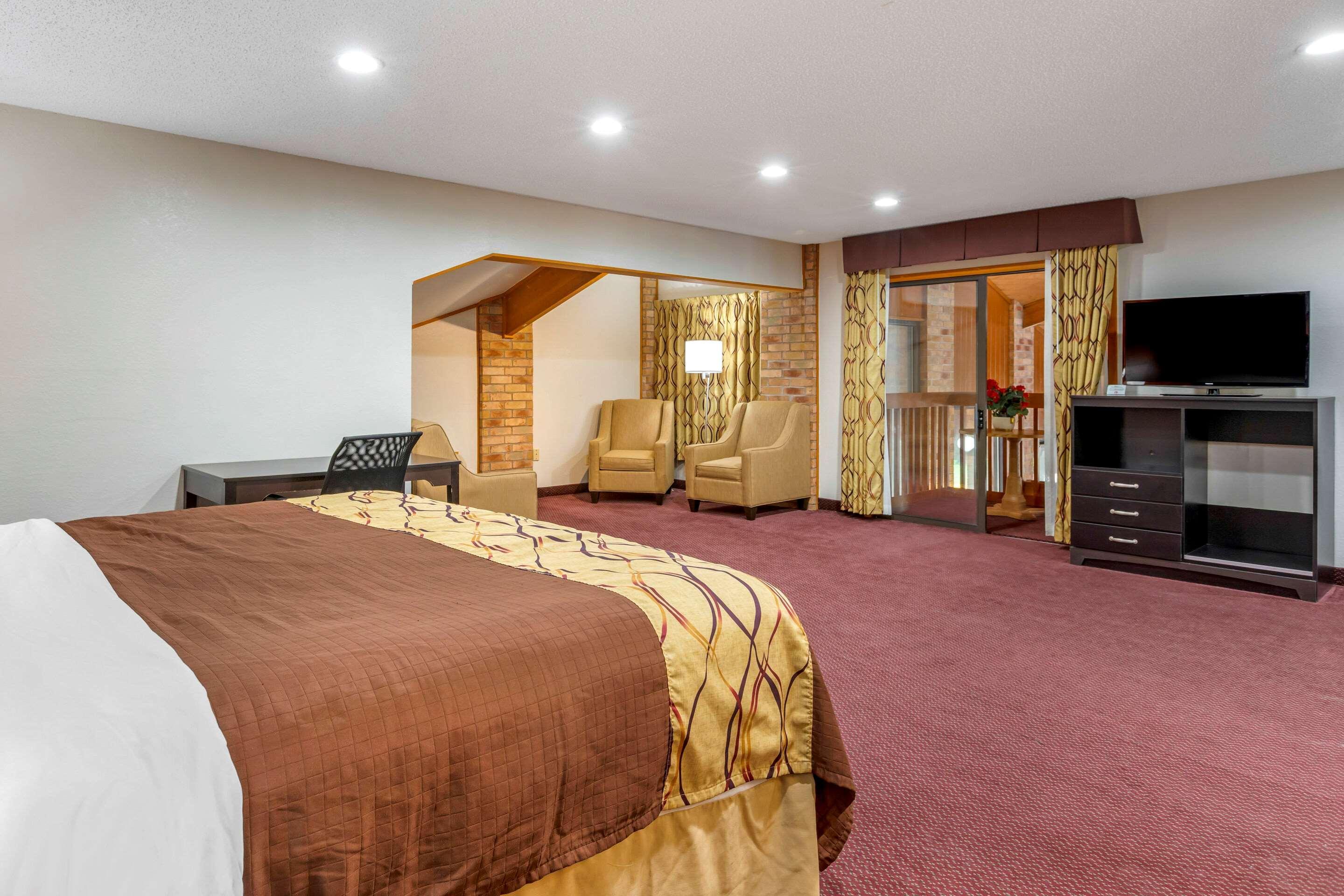 Rodeway Inn Coopersville Dış mekan fotoğraf