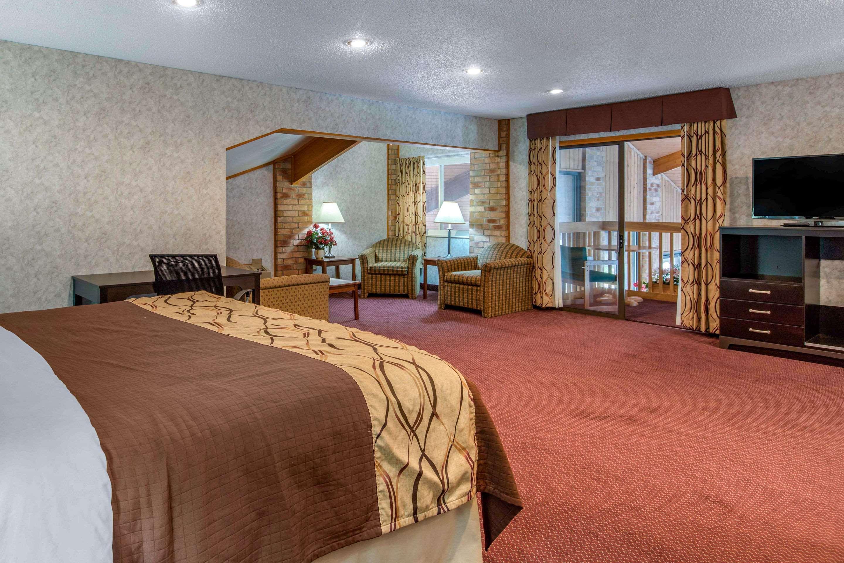 Rodeway Inn Coopersville Dış mekan fotoğraf