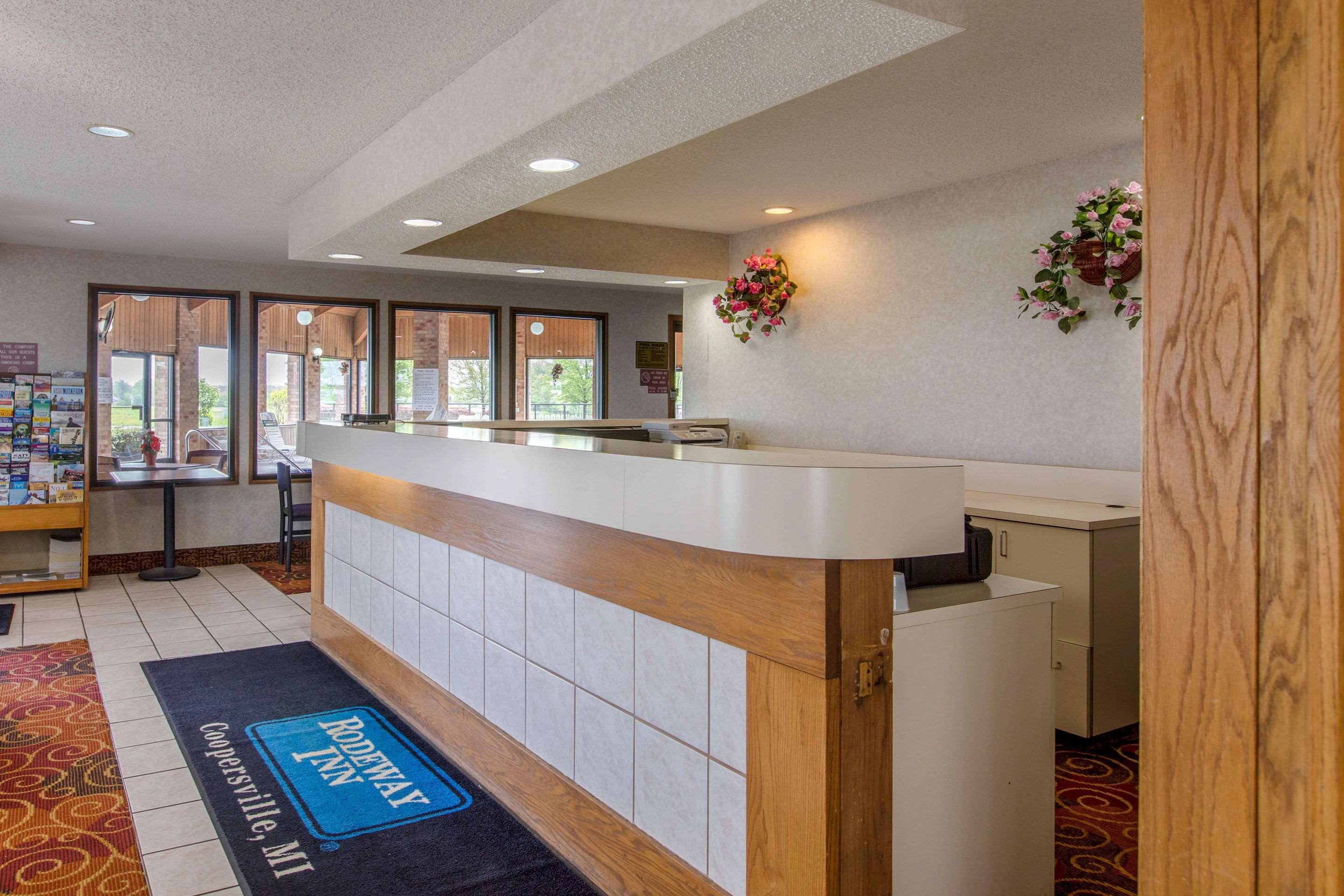 Rodeway Inn Coopersville Dış mekan fotoğraf