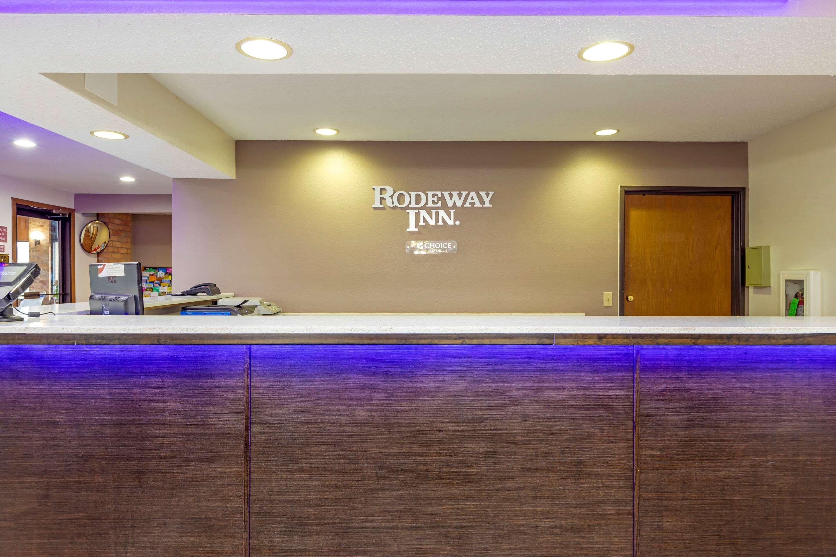 Rodeway Inn Coopersville Dış mekan fotoğraf